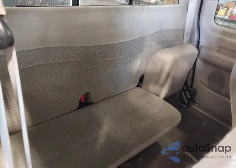 2000 Ford F-150 Lariat/Work Series/Xl/Xlt из США, поврежденный, VIN 1FTRX17W4YNB67723